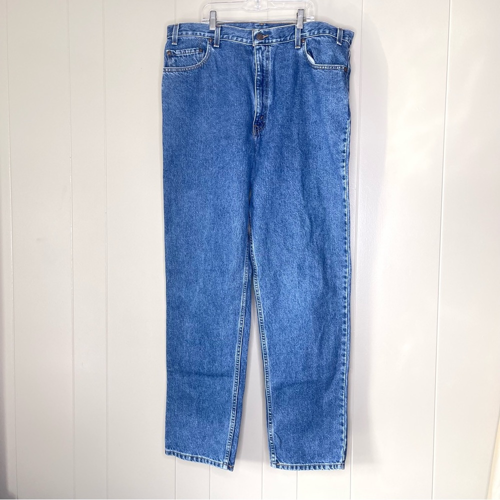Levi’s 540 medium blue wash denim jeans 40 X 34
